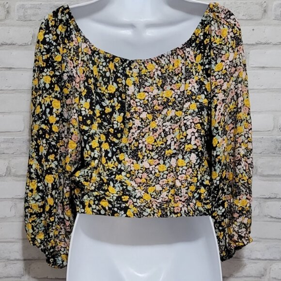 BCBGeneration Floral Wrap Blouse NWT - Picture 3 of 4